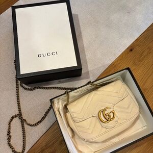 Gucci GG Marmont Super Mini Bag - White | Pre-loved/Used